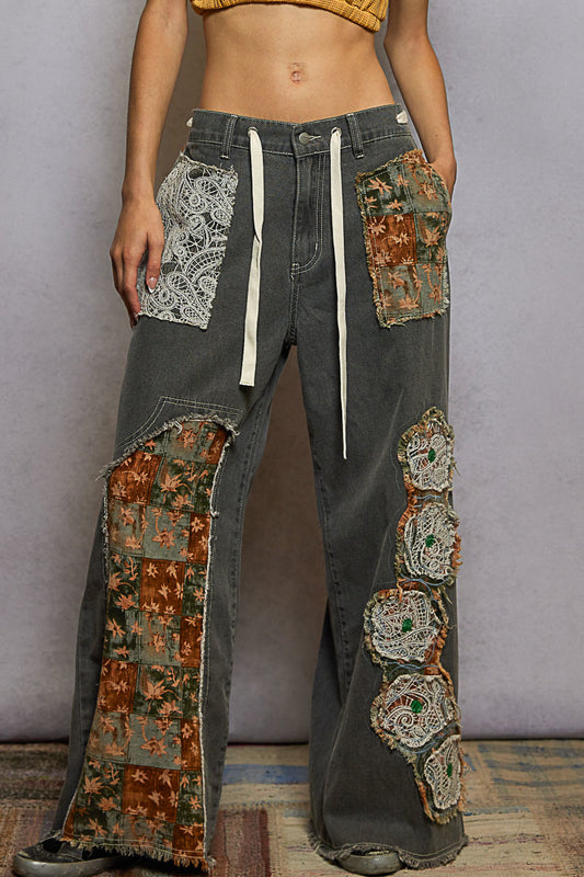 POL Boho Floral & Lace Patchwork Denim Jeans